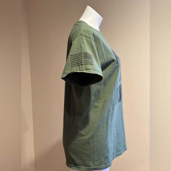 Gildan Green With black Letters Awake Not Woke SZ M - Picture 3 of 10